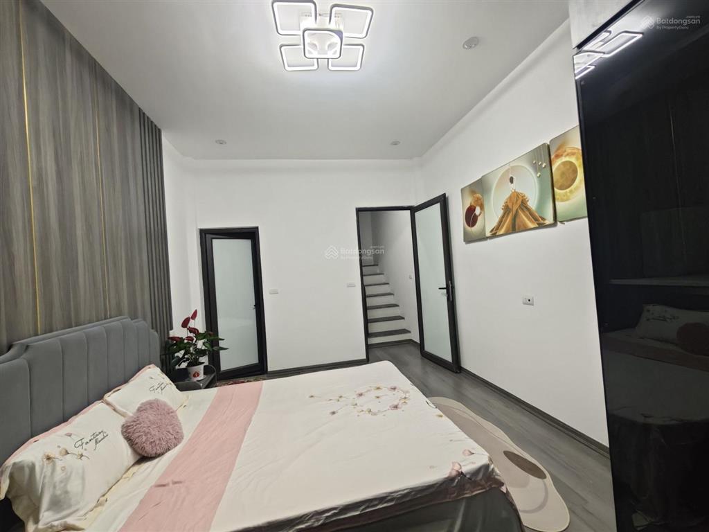 Nguyễn văn lộc 1 nhà ra ô tô tránh. nhà mới 5 tầng ở luôn. giá 8 tỷ.  ngay 0989 388 ***0794 182 ***