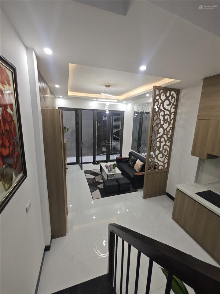 Nguyễn văn lộc 1 nhà ra ô tô tránh. nhà mới 5 tầng ở luôn. giá 8 tỷ.  ngay 0989 388 ***0794 182 ***