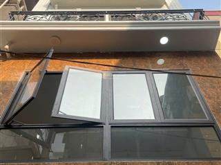 Nguyễn lân 60m x 7 tầng thang máy. ô tô vào nhà. 16p khép kín full nội thất giá 24 tỷ hơn.