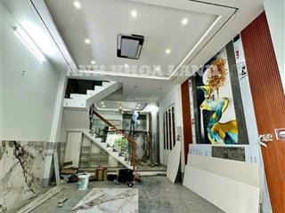 Bán nhà riêng 4pn, 5wc, 52,8m2 ngay cao đẳng công thươngt,quận 9, tp.hcm, giá tốt 7,5 tỷ