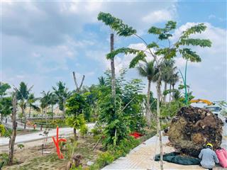 Cần bán đất trung tâm thương mại  hành chính thủ thừa, giá chỉ 18 triệu/m², shr