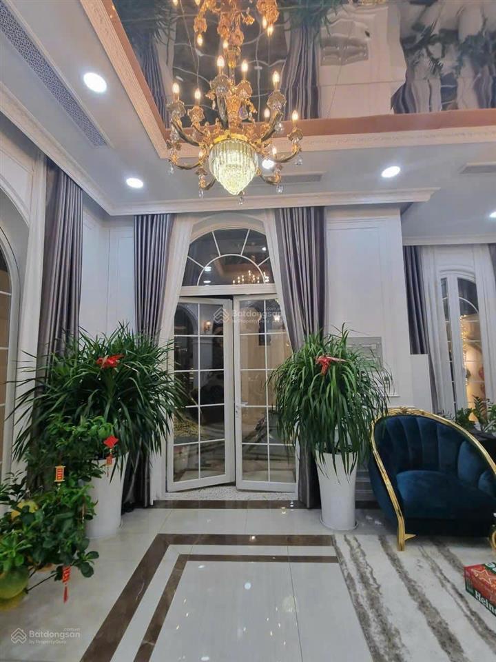 Siêu phẩm! biệt thự phong cách châu âu kdc vip đặng thùy trâm p13 bình thạnh, 10x20m, full nội thất