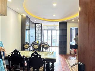 Cần bán căn hộ 70m2 2n 2wc tầng trung ở chung cư 26 liễu giai  giá nhỉnh 6 tỷ