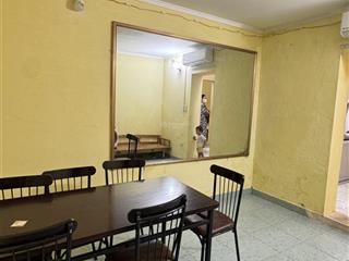 Hiếm! 2.69 tỷ có ngay nhà tập thể tầng 1 đống đa  ngõ thông  gần ô tô  2n 1wc