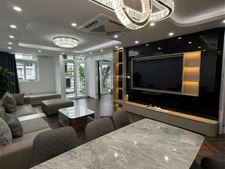 Vip! chung cư đội cấn  90m2  3n 2wc  full nội thất mới  8.x tỷ