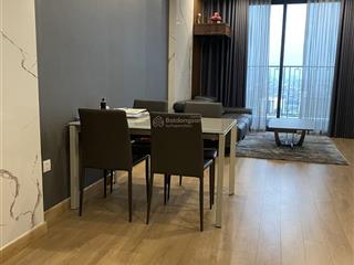 Sổ đỏ  chính chủ bán căn hộ 2pn, đầy đủ nội thất, tầng trung, view thoáng đẹp  giá 9.5 tỷ