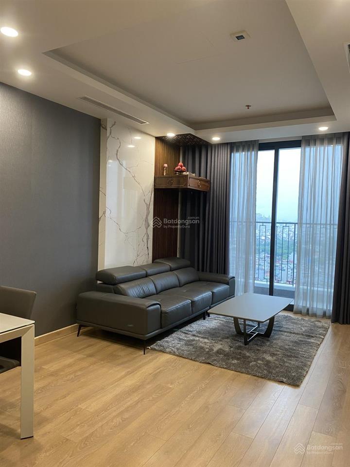 Sổ đỏ  chính chủ bán căn hộ 2pn, đầy đủ nội thất, tầng trung, view thoáng đẹp  giá 9.5 tỷ