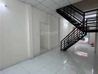 Bán nhà quận 11 hxh đường lãnh binh thăng nở hậu 2 tầng 55m2 chỉ 6.8 tỷ
