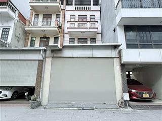 Cho thuê mp phạm văn đồng, 75m2, 4 tầng, mt 5m, vp, showroom, gara, kho, 25tr