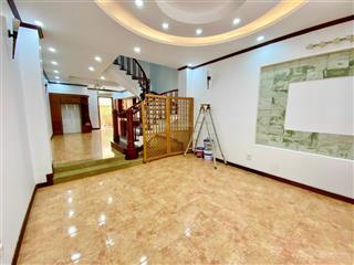 Cho thuê nhà nguyễn khánh toàn, 95m2, 4 tầng, mt 5m, nhà đẹp, 33tr