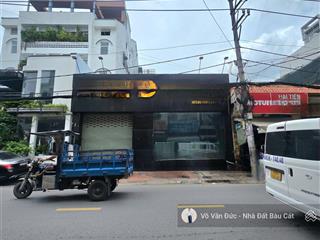 Cho thuê nhà nguyên căn mặt tiền đường ba vân, p.14, quận tân bình. dt 10x40  trống suốt