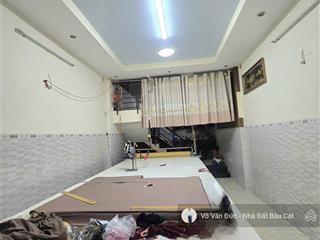 Bán nhà hẻm 4m hoàng văn thụp4tân bình. dt 4x14m đúc 1 trệt, 3 lầust  5pn4wc nhà còn mới
