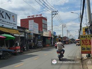 Bán gấp mt phan văn hớn, bà điểm, hóc môn dt 19x55m, giá 73.9 tỷ.  0903 337 ***