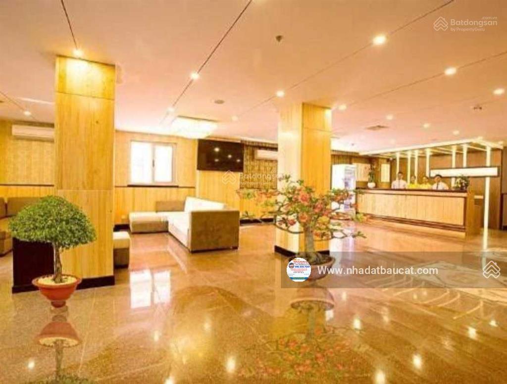 Bán khách sạn 3* tp nha trang 1 hầm 18 lầu 88 phòng. có nhà hàng, hồ bơi sân thượng, gym, xông hơi