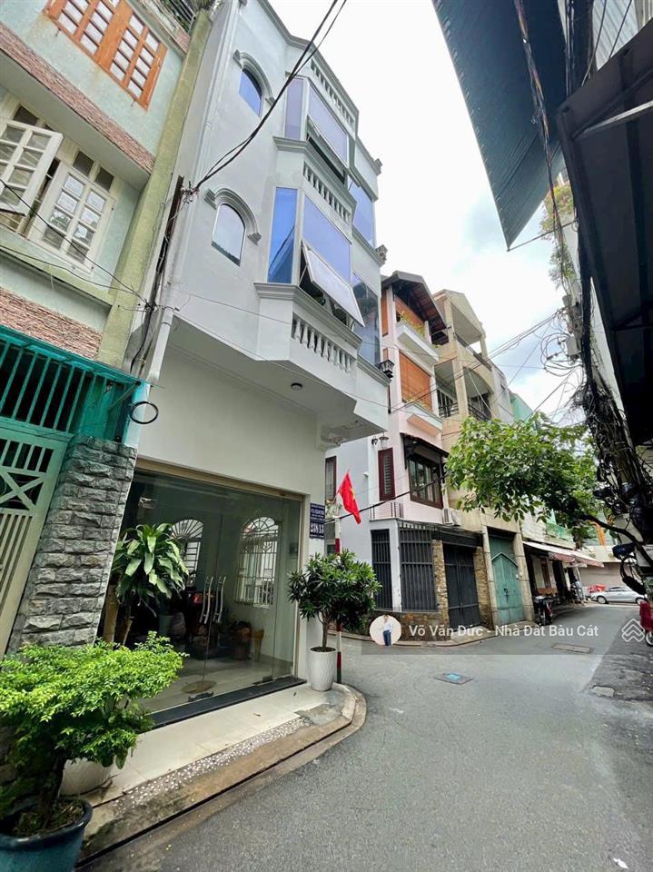 Bán nhà hxh hoàng văn thụp4tân bình.dt 4.1x14 đúc 2 lầuvị trí siêu vip ngay vòng xoay cộng hoà