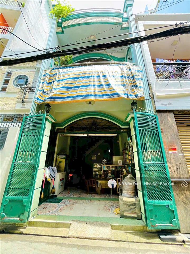 Bán nhà hxh hoàng văn thụp4tân bình.dt 4.1x14 đúc 2 lầuvị trí siêu vip ngay vòng xoay cộng hoà