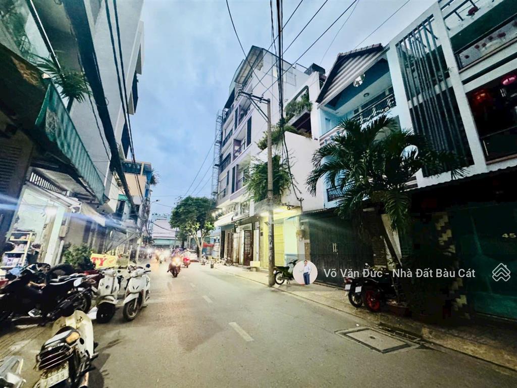 Bán siêu phẩm mt bàu cát 6 ndp11tân bình.dt 5x23 dtcn 116m2 đúc 2 lầu đủ lg chỉ 18.5 tỷ