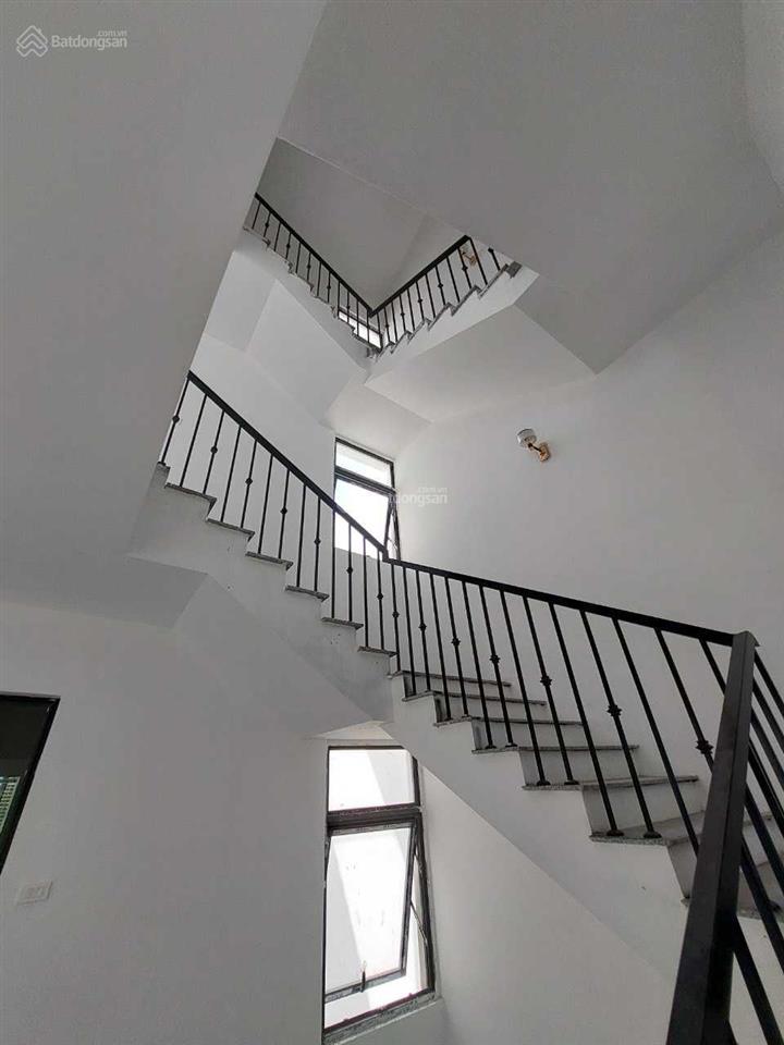 Cho thuê biệt thự dương nội, 162m2 x 4 tầng, mặt đường lớn 27m, đã hoàn thiện,  0329 030 ***