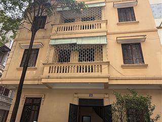 Cc cho thuê biệt thự lô góc nguyễn chánh trung hoà yên hoà làm văn phòng, spa, du học, kho, cafe