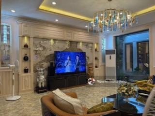 Bán biệt thự 3 tầng, 5 phòng ngủ, nội thất cao cấp  đường 7m5, hòa xuân, đà nẵng  giá chỉ 20 tỷ