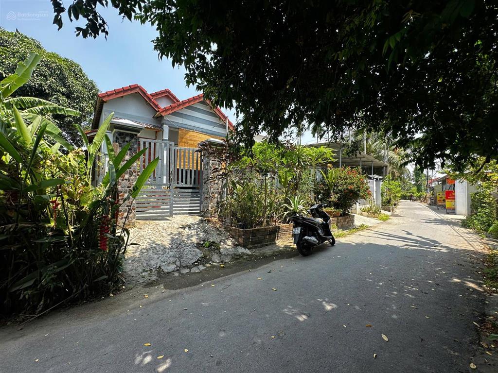Phát mại căn nhà 20x28,3m (578,5m2) giá tốt nha trang