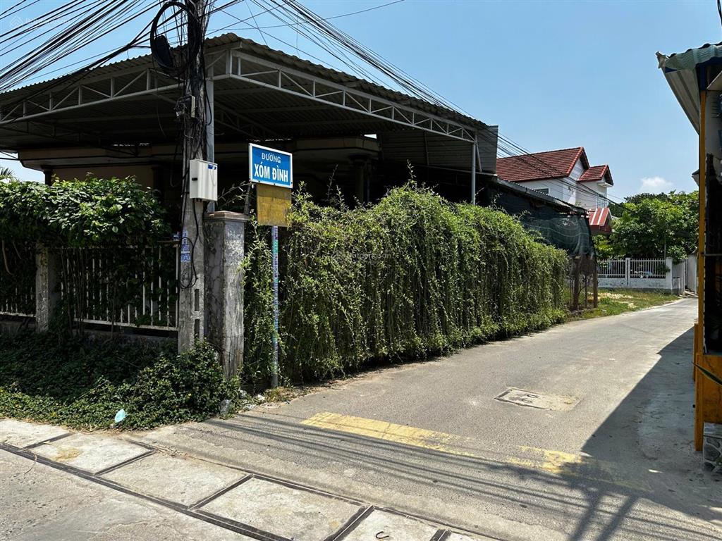Phát mại căn nhà 20x28,3m (578,5m2) giá tốt nha trang