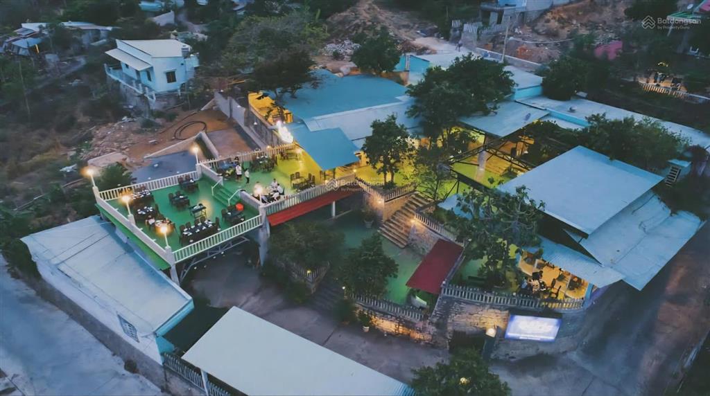 (phát mại) tổ hợp nhà hàng  cafe view triệu đô 2.000m2 ngay đèo