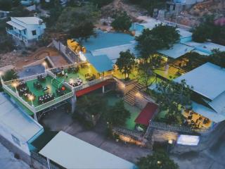 (phát mại) tổ hợp nhà hàng  cafe view triệu đô 2.000m2 ngay đèo