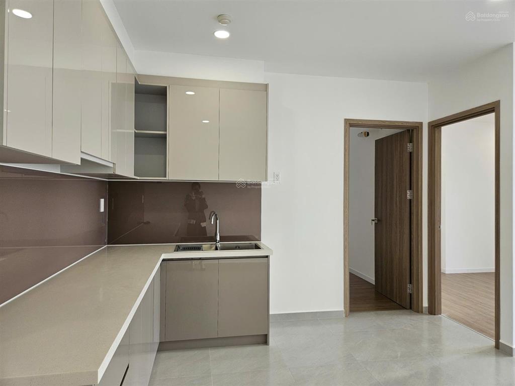 Bán gấp căn hộ mt eastmark 2pn 2wc 73.4m2 giá chỉ 3,850 tỷ đã có sổ hồng