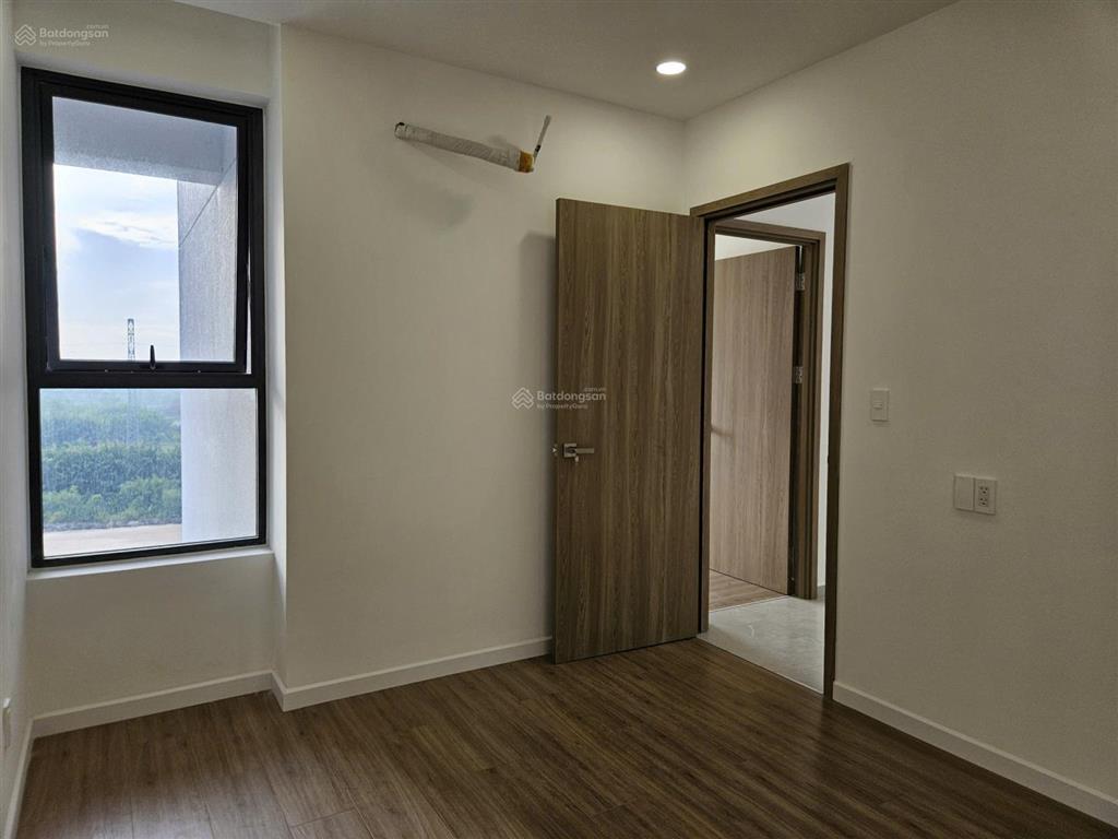 Bán gấp căn hộ mt eastmark 2pn 2wc 73.4m2 giá chỉ 3,850 tỷ đã có sổ hồng