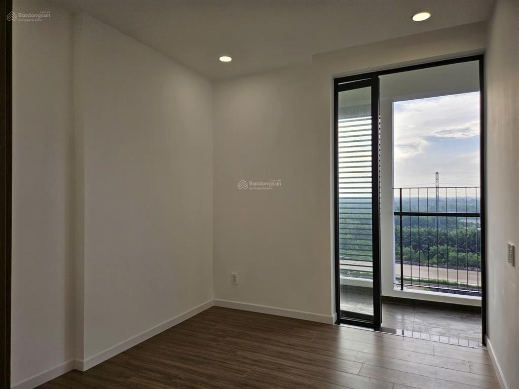 Bán gấp căn hộ mt eastmark 2pn 2wc 73.4m2 giá chỉ 3,850 tỷ đã có sổ hồng