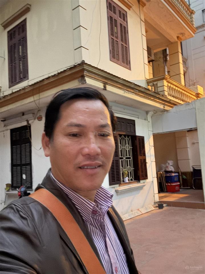 Phố nguyễn văn cừ, p.bồ đề, hà nội, giá66,5 tỷ, dt 300m2, view đẹp!