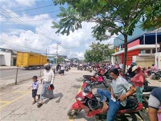 Nhà mặt tiền bùi công trừng dt 5x24m, gần trường võ văn thặng. giá 5.2 tỷ.