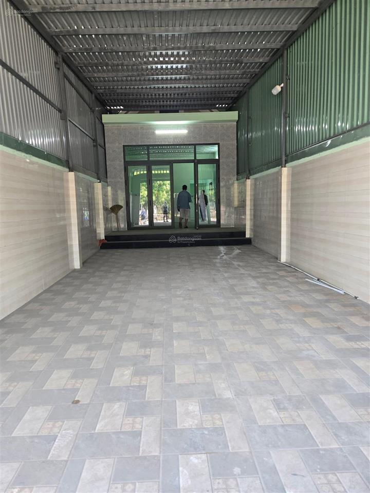 Nhà mặt tiền bùi công trừng dt 5x24m, gần trường võ văn thắng. giá 5.2 tỷ.
