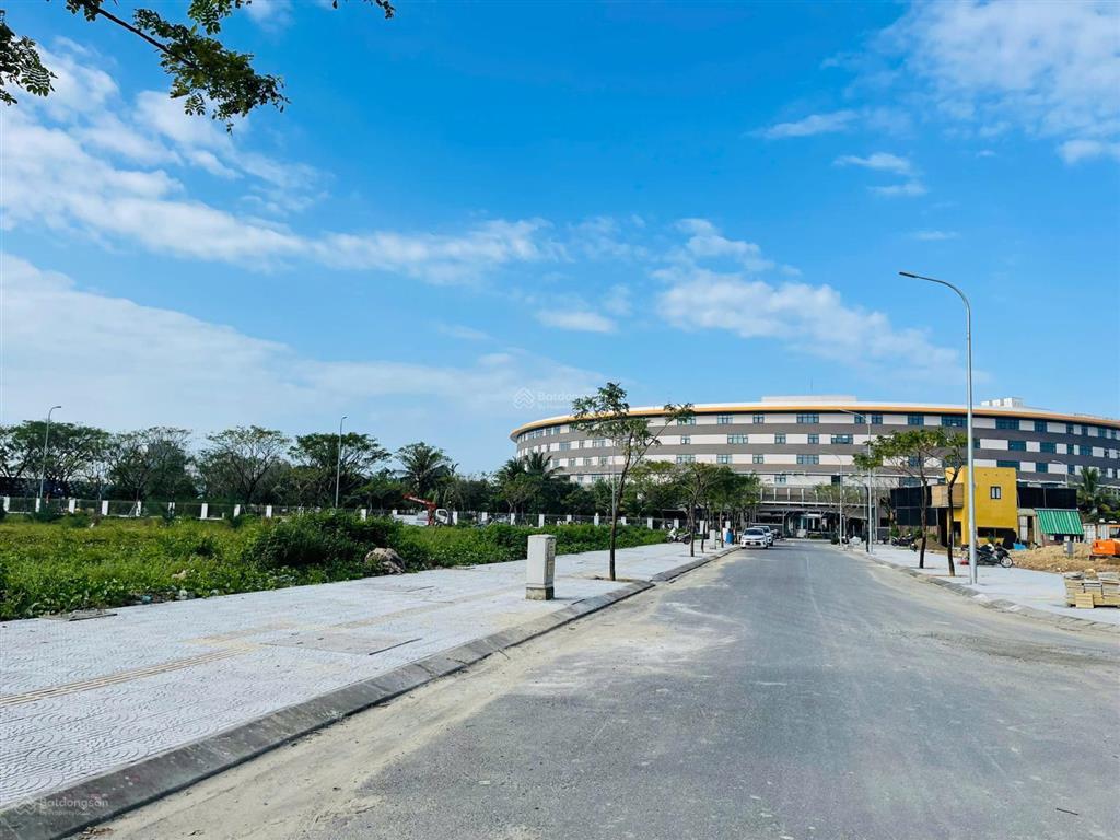 Khu 1a tiếp giáp đh fpt tỷ  138m2, giá chỉ 4,2 tỷ 1 lô duy nhất