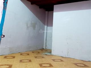 Cô chính chủ cần cho thuê trọ có gác ngay p9 gò vấp, giá chỉ 1,5tr nvs riêng, ưu tiên vợ chồng