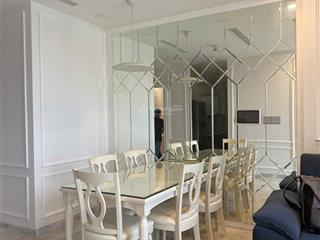 Chuyển nhượng căn hộ 1 phòng ngủ  vinhomes central park