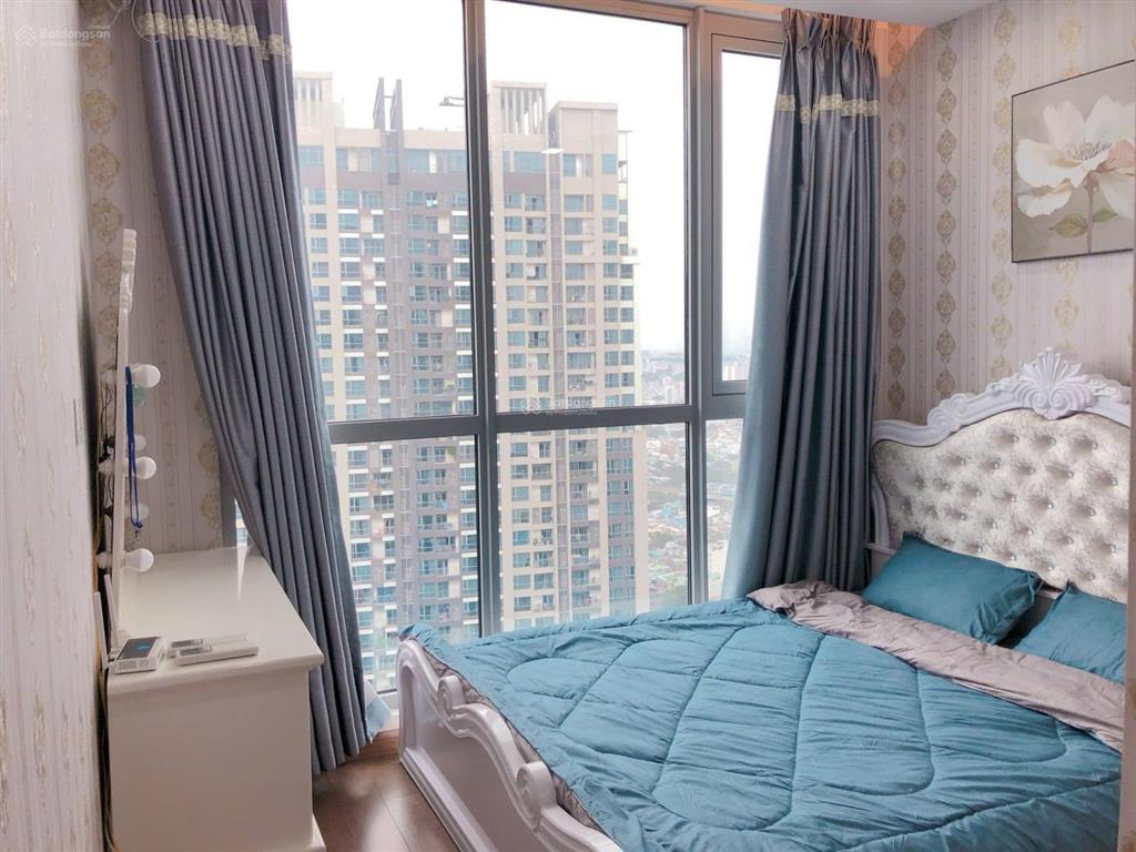 Chuyển nhượng / bán căn hộ 2 phòng ngủ phường 22, bình thạnh chung cư vinhomes central park