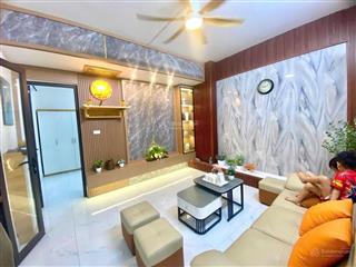 Bán cc đền lừ dt sử dụng 100m 3phòng ngủ pk sân cực rộng sát hồ đền lừ đối diện louis hoàng mai
