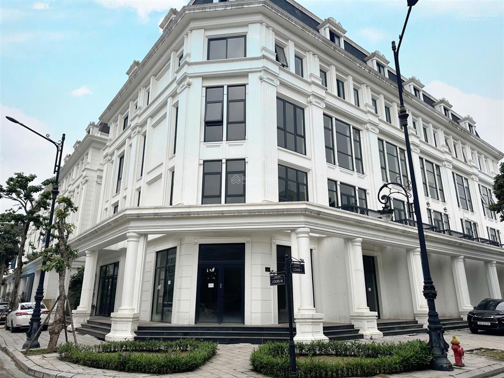 Bán nhanh căn shophouse góc tổng tiền rẻ nhất tại dự án louis city hoàng mai chỉ 44,5 tỷ  đã có sổ