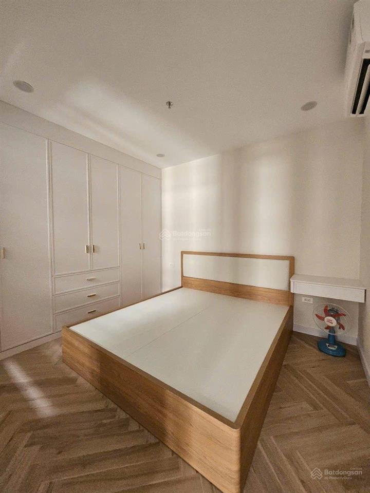 Cho thuê cc 2pn, 15 triệu, 72m2 tại cosmo city, tân phú, q7, hcm