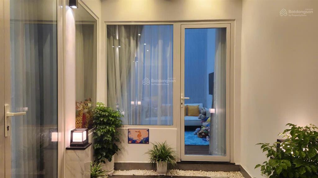 Bán nhà đẹp xây mới đường củ chi giá 14.8 tỷ phường vĩnh hải nha trang