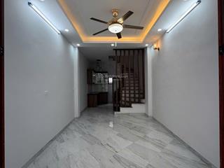 Nhà rẻ nhất khu vực phụng châu chương mỹ, dt 33m2x4t, gần đh tdtt, chỉ 2.8 tỷ. e hồng 0978 922 ***