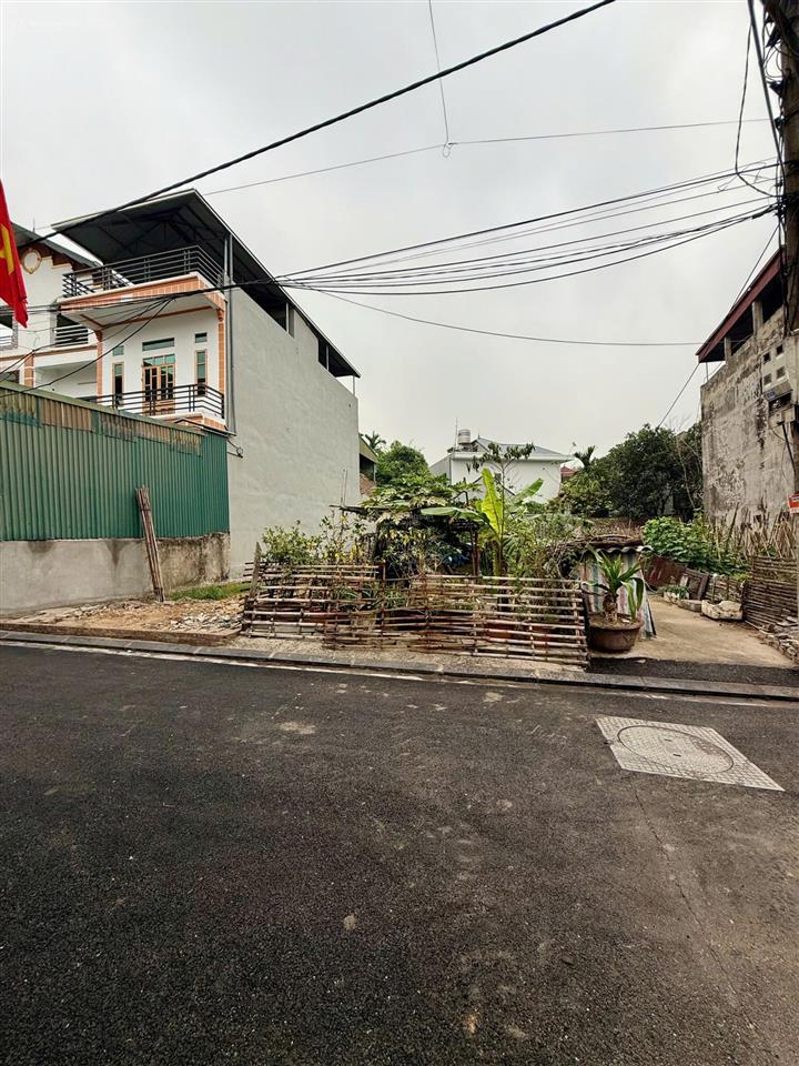 Siêu phẩm lô góc 72m nguyên khê, đường thông 4m, cách 1 nhà ra ô tô tránh, giá chỉ 5.1 tỷ