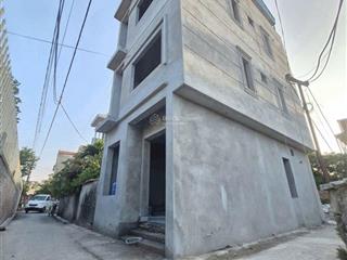 Chỉ 4.7 tỷ, nhà 4 tầng 2 mặt tiền, 43m2 đường thông ô tô, nam hồng đông anh