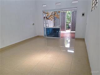 Chỉ hơn 6 tỷ, sẵn nhà 72.4m trục chính kinh doanh do hạ tiền phong