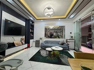 Bán nhà phố trung kính 45m2  5 tầng  mt 4,5m  phân lô ô tô tránh, vào nhà 10m ra mặt phố