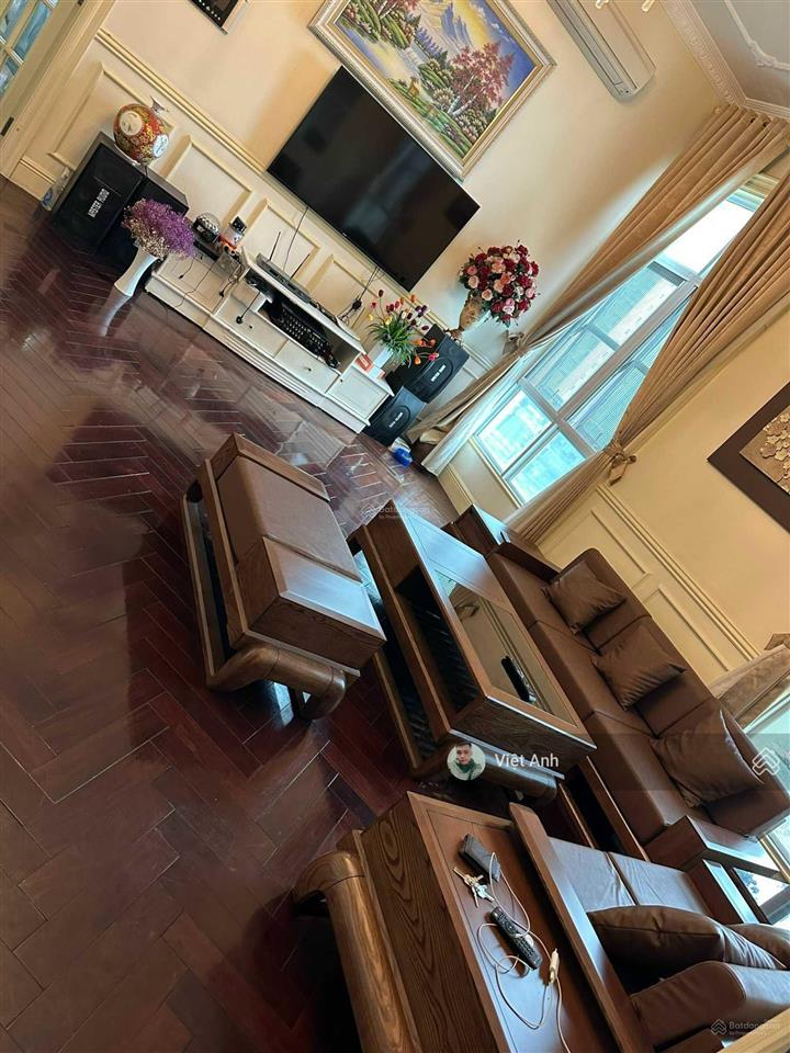 Tôi chính chủ cần giao bán căn hộ tòa e 257m2 chung cư the manor giá cực tốt.  0981 343 ***