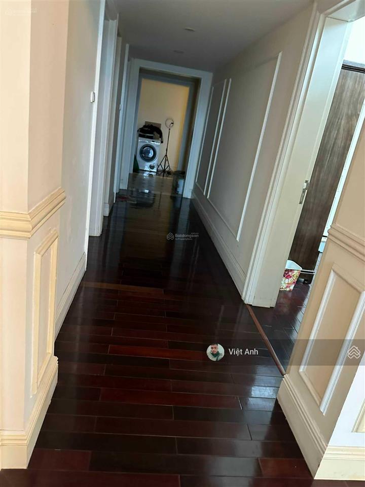 Tôi chính chủ cần giao bán căn hộ tòa e 257m2 chung cư the manor giá cực tốt.  0981 343 ***