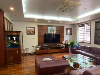 Bán gấp nhà 5 tầng 1 tum, full nội thất nhập xịn, có thang máy